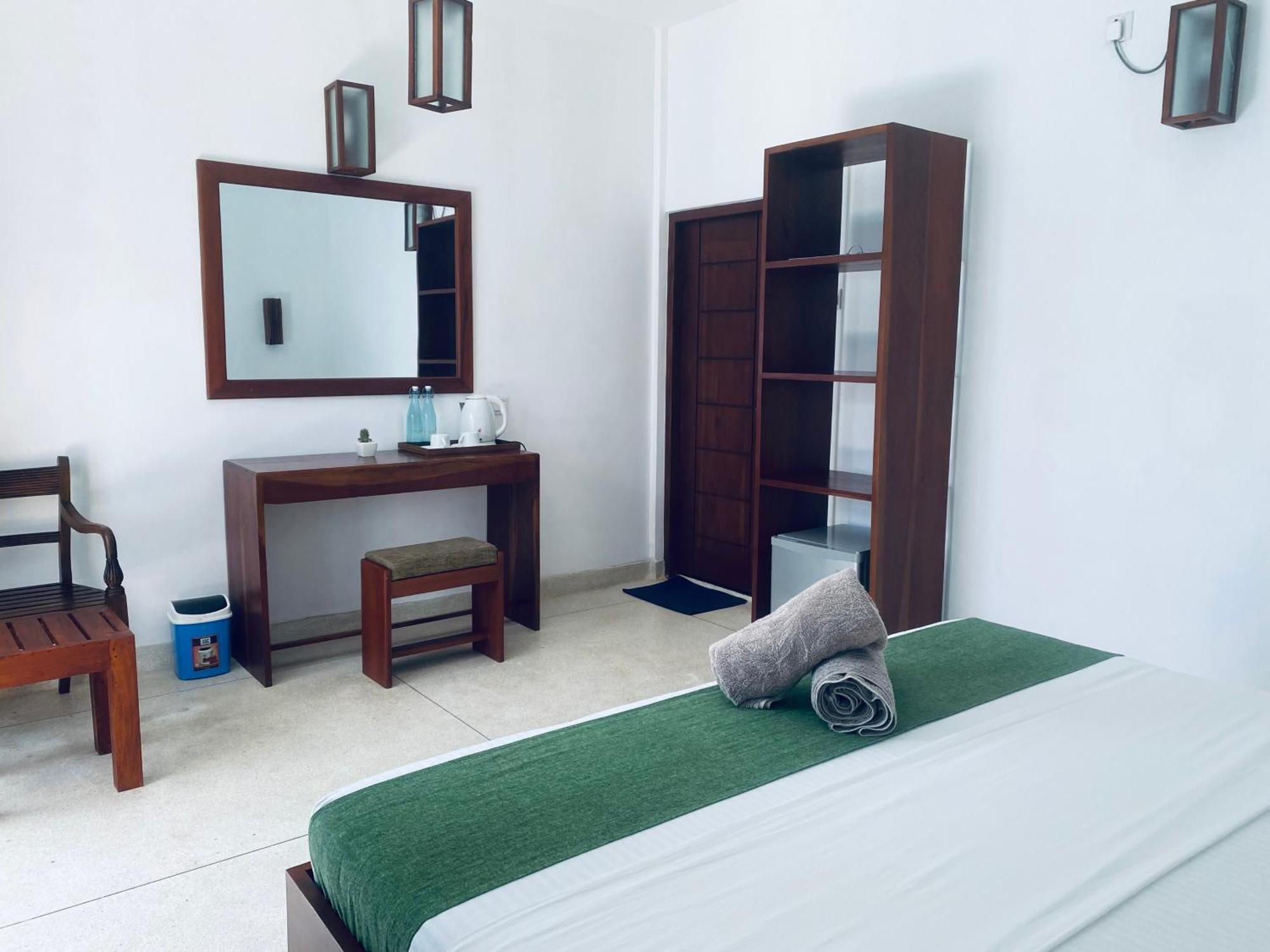 Bienvenido Cozy Madiha Hotel Matara Exterior foto
